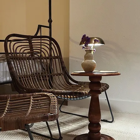 Gently In Center * 헨트